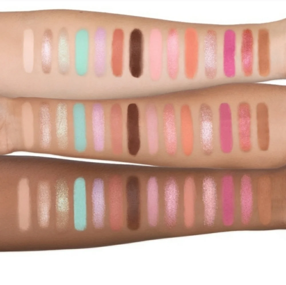 Too Faced LE Too Femme Ethereal Palette NIB NEW IN BOX - Picture 6 of 9